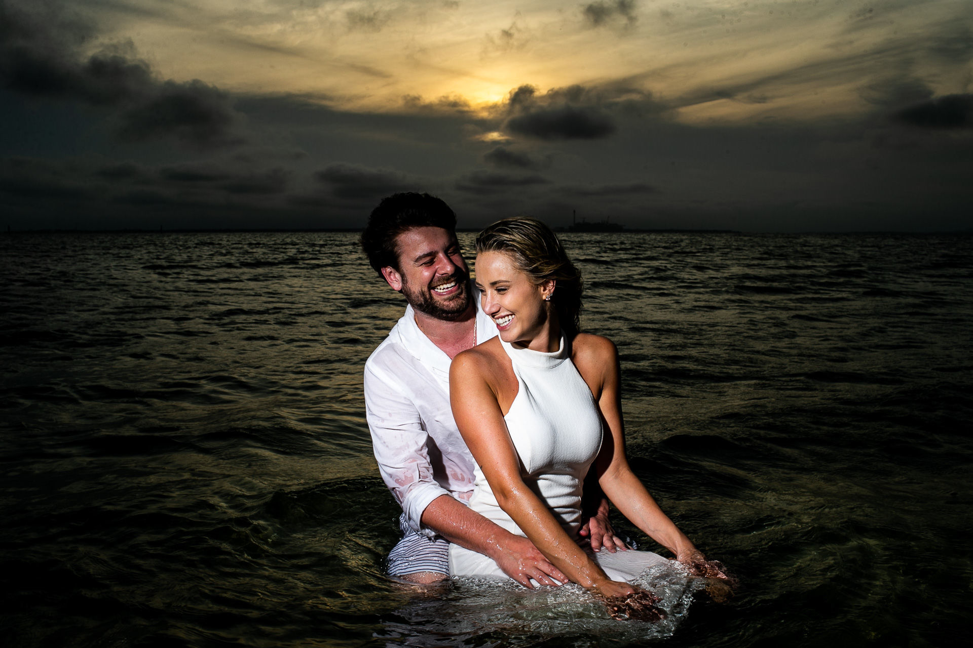 Foto Ensaio Thaty & Kaue :: Ilha do Mel - Pr - Imagem 17